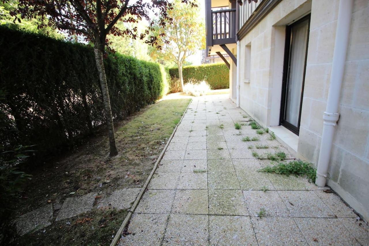 Charmant 3 Pieces Avec Jardin A 5Mn De La Plage Deauville Kültér fotó